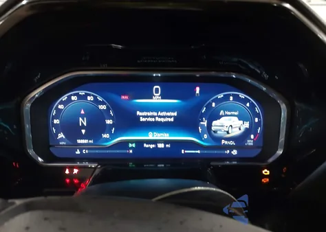 2022 Chevrolet Silverado 1500 4Wd Standard Bed Lt z USA, uszkodzony, nr VIN 1GCPDDEK8NZ603947